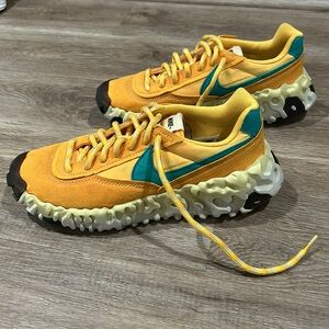 Nike Overbreak SP Pollen Rise size 11.5